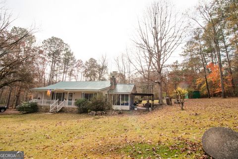 A home in Newnan