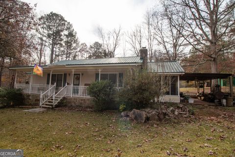 A home in Newnan