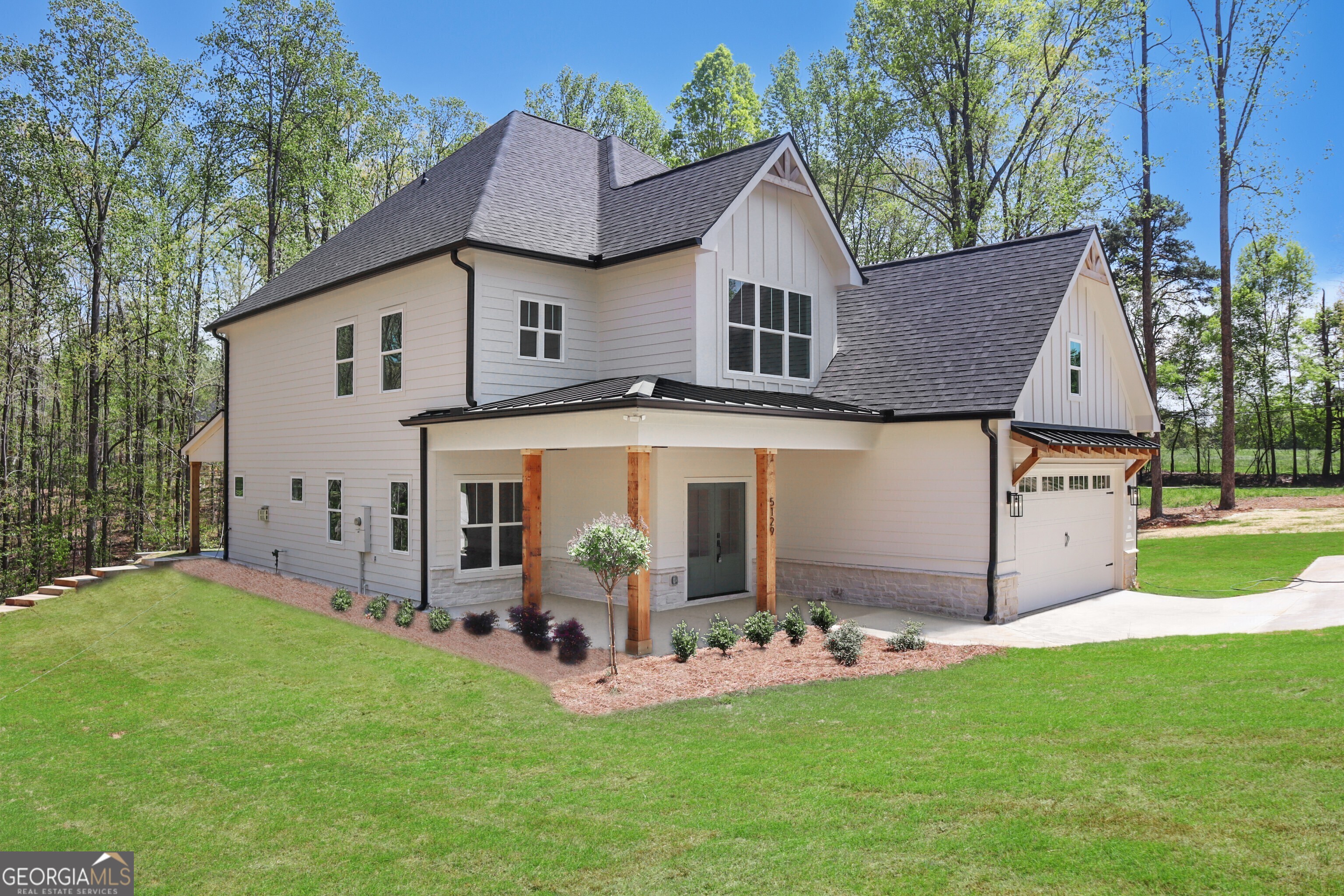 5129 Lee RD