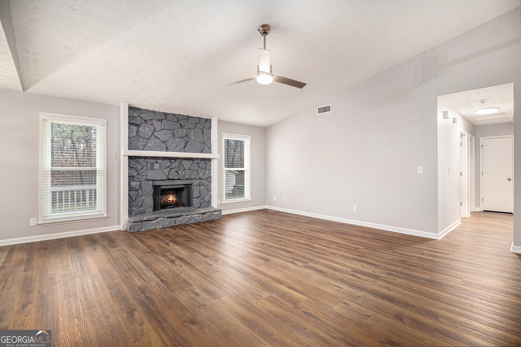 5524 DORSETT SHOALS RD