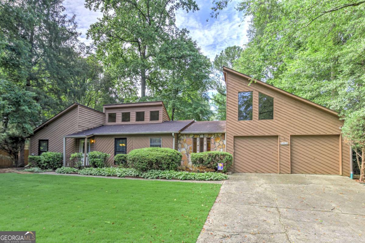 4920 Tremont DR NE
