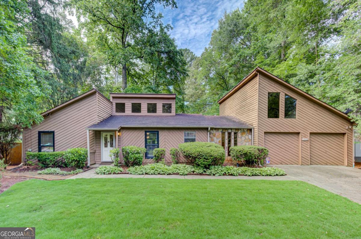 4920 Tremont DR NE
