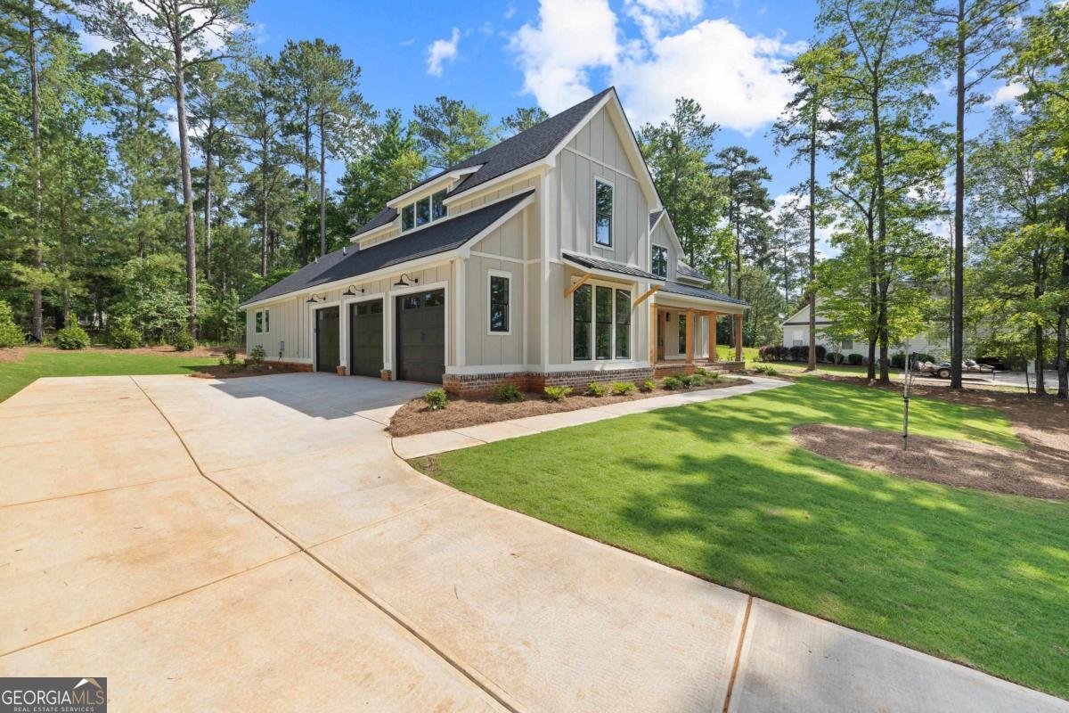 1211 Turnberry CIR