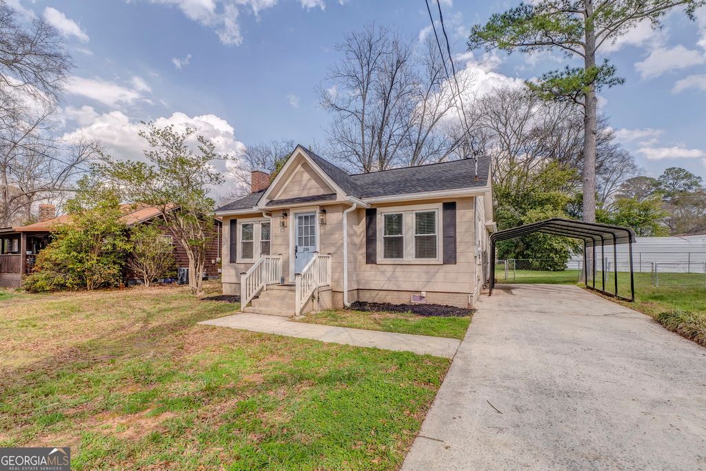 Photo of 218 Chestnut Street, Cedartown, GA 30125 (MLS # 10705539)