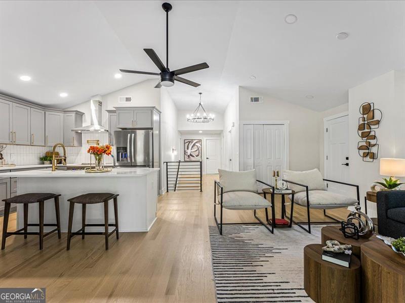 2461 Ridgefield TER