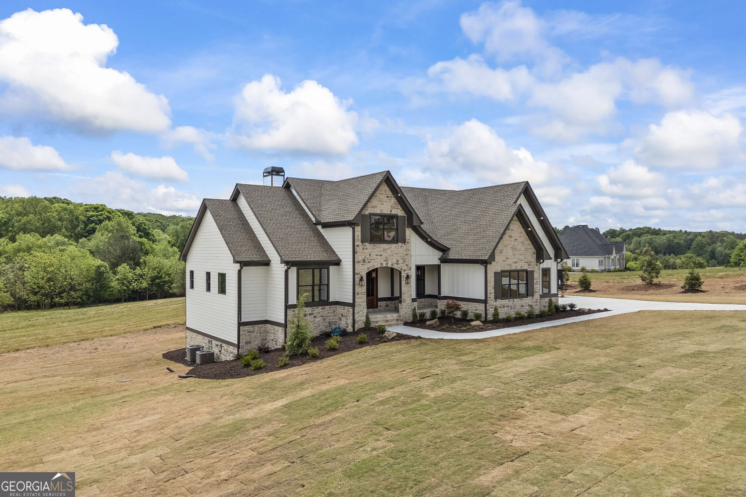 810 North Hampton WAY