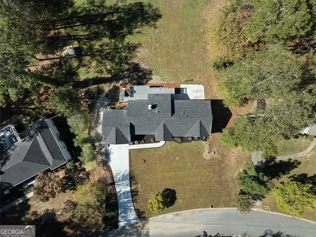 Photo of 7530 Spalding Lane, Atlanta, GA 30350 (MLS # 10758212)