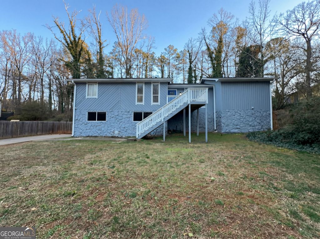 Photo of 124 Creekview Drive, Woodstock, GA 30188 (MLS # 10700111)