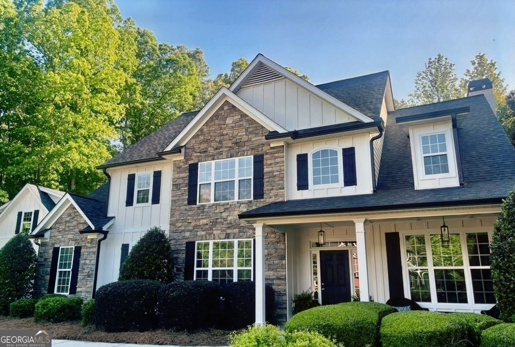 Photo of 310 Persimmon Drive, Sharpsburg, GA 30277 (MLS # 10780290)