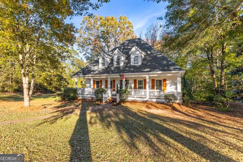 A home in Thomaston