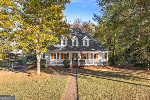 A home in Thomaston