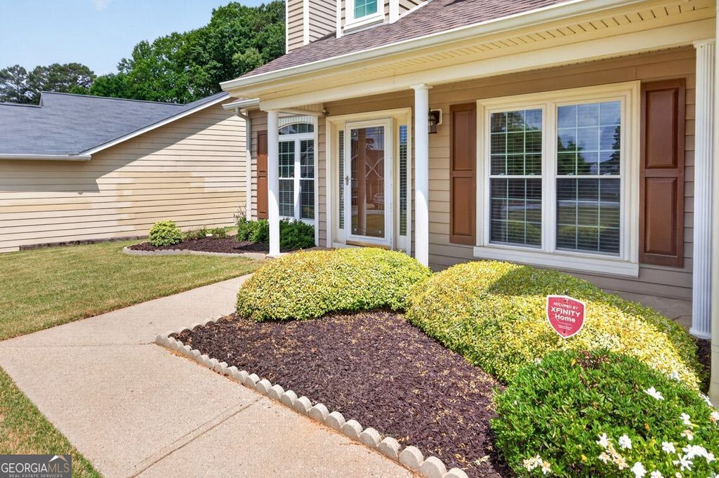 Photo of 715 Chatham Park Drive, Lawrenceville, GA 30046 (MLS # 10770780)