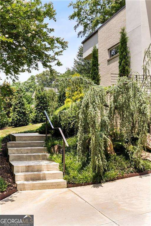 Lavista Park - Residential