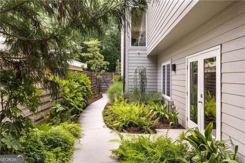 Lavista Park - Residential