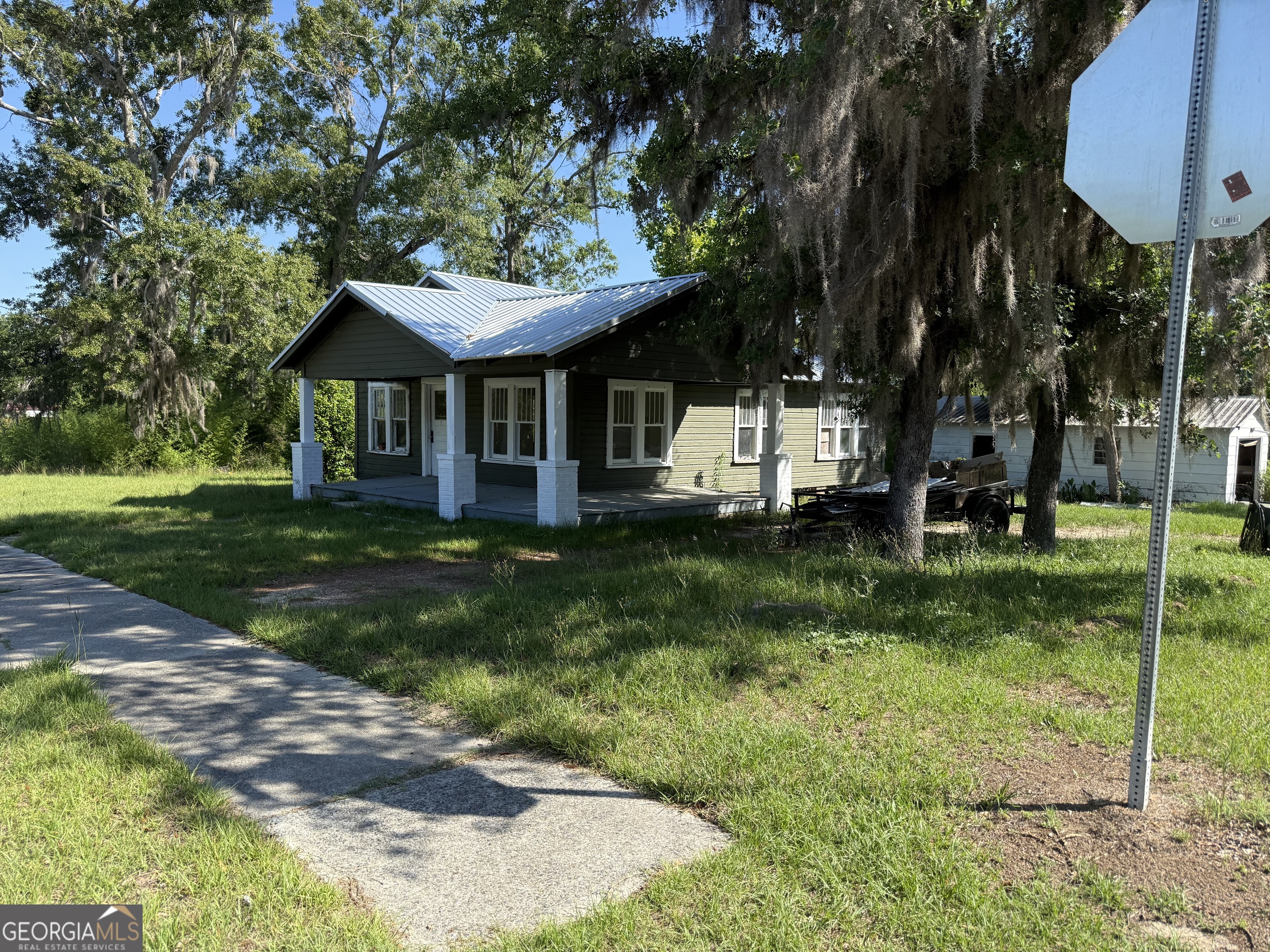 314 E Louisiana AVE