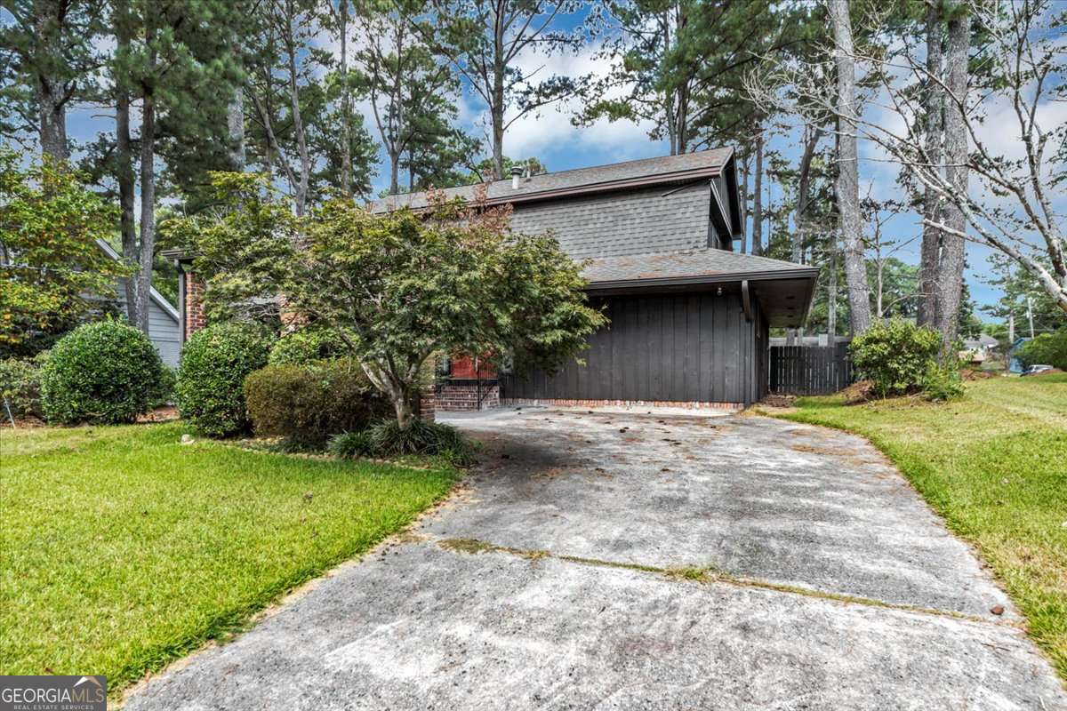 3215 Redona DR