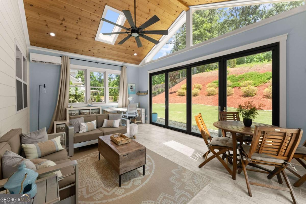 5875 Windjammer PT