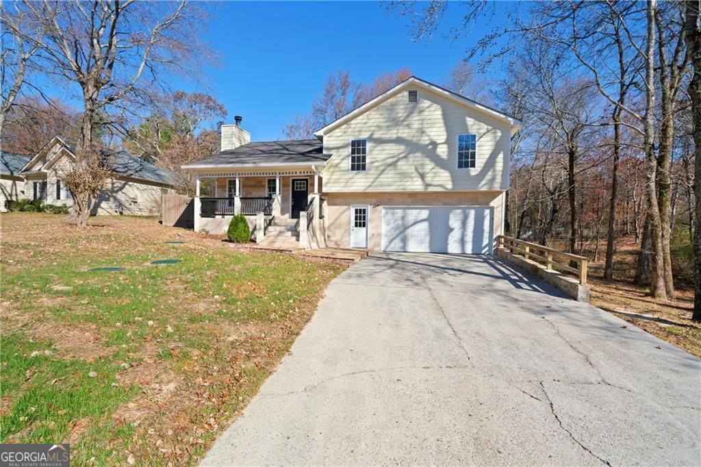 Photo of 3323 Old Oaks Road, Buford, GA 30519 (MLS # 10672262)