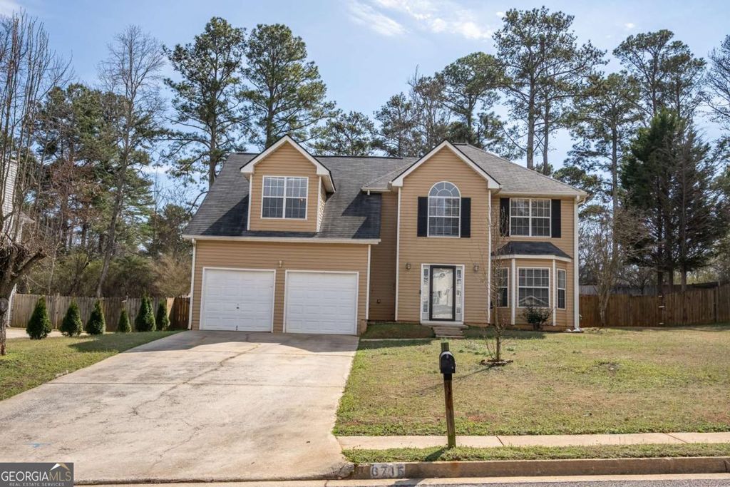 Photo of 6715 Manor Creek Drive, Douglasville, GA 30135 (MLS # 10705499)