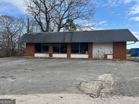 1686 Park Hill DR Gainesville GA 30501