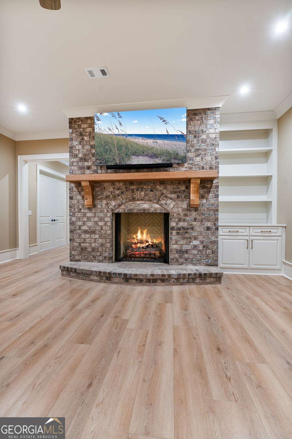 Arden on Lanier Waterside - Residential