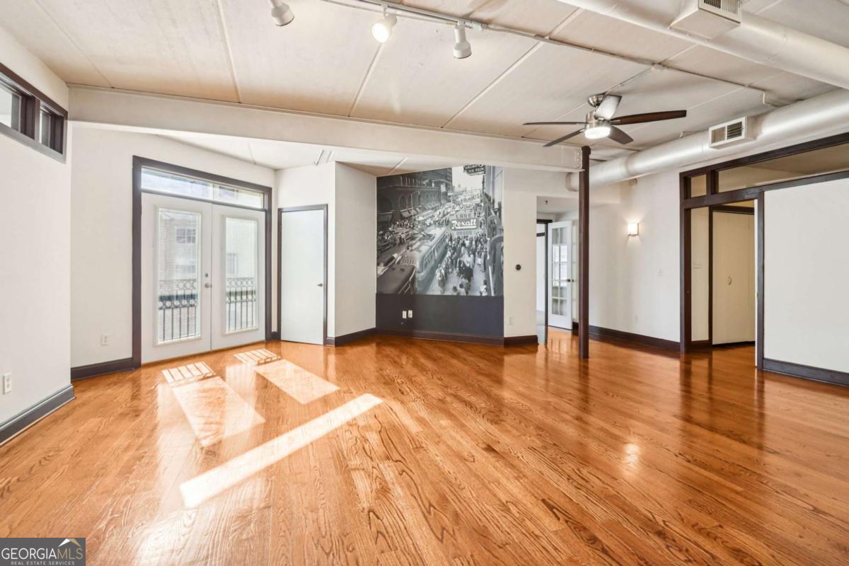 800 Peachtree ST NE 1411