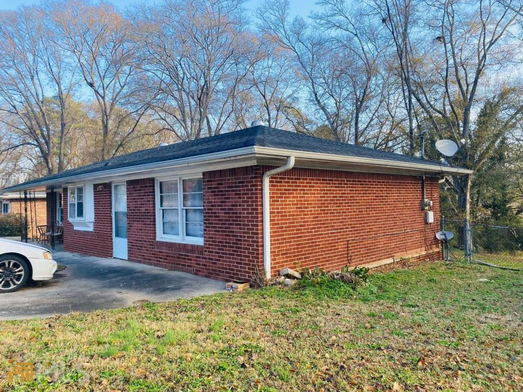 Photo of 1547 Mountain View Circle NW, Conyers, GA 30012 (MLS # 10684831)