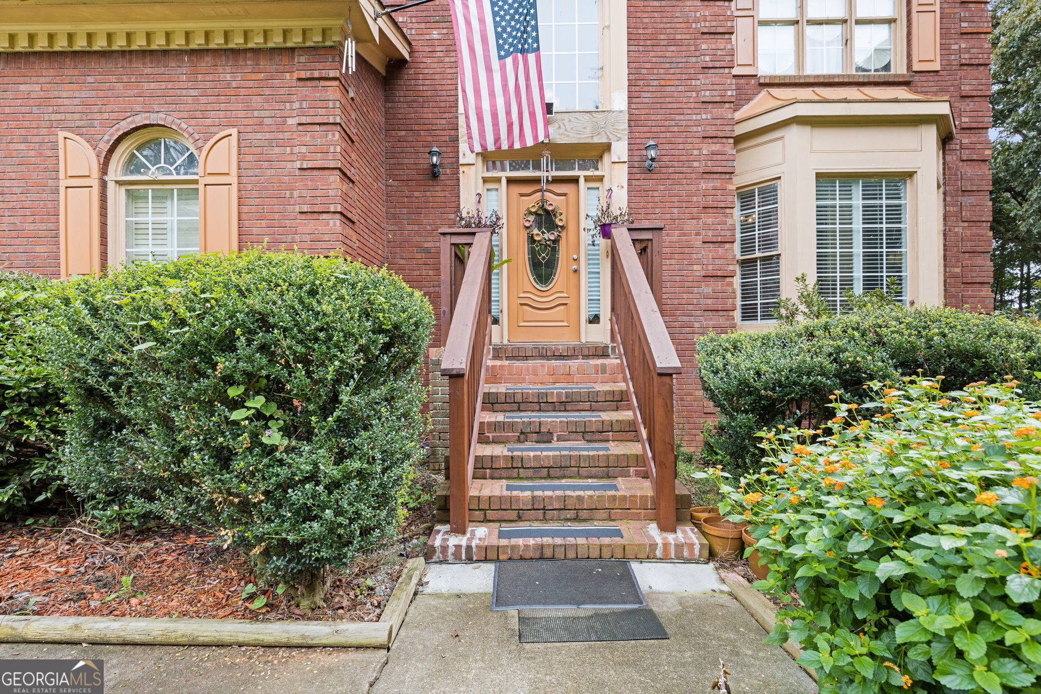 605 Ozora RD
