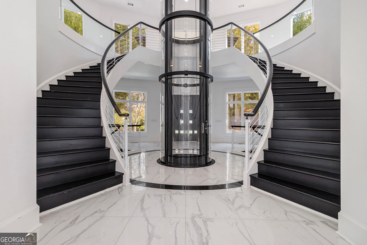 1050 Bedford Gardens DR