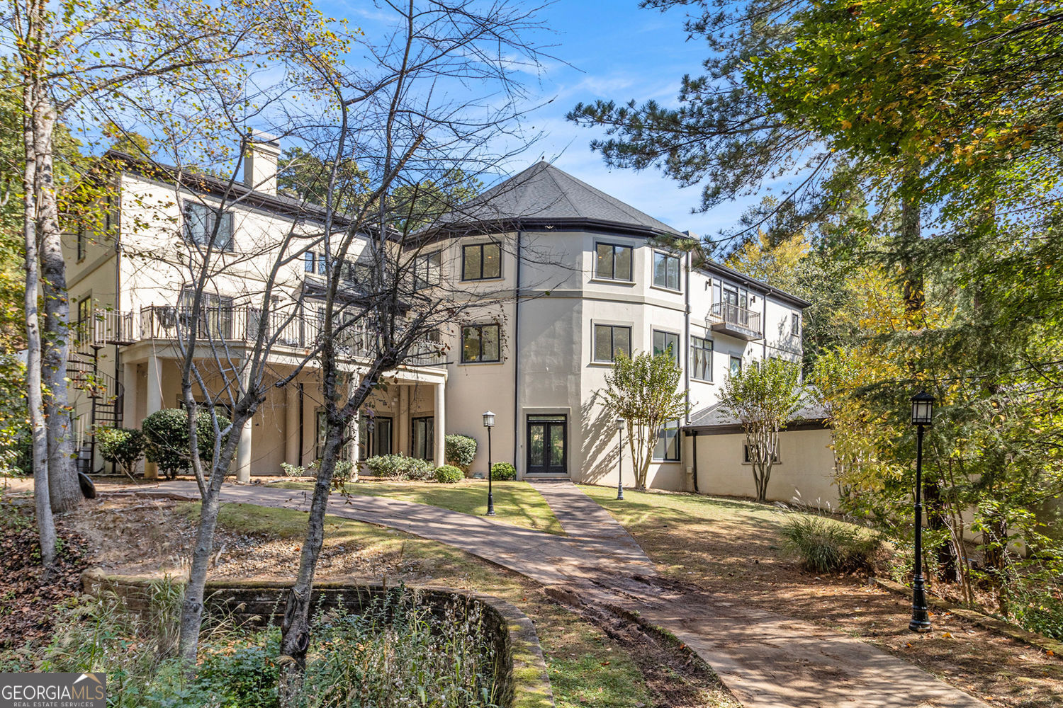 COUNTRY CLUB/SOUTH POD I - Residential