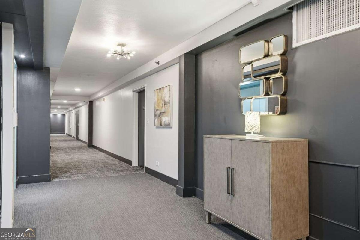 Windsor Over Peachtree - Residential