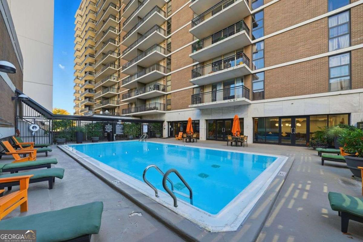 Windsor Over Peachtree - Residential