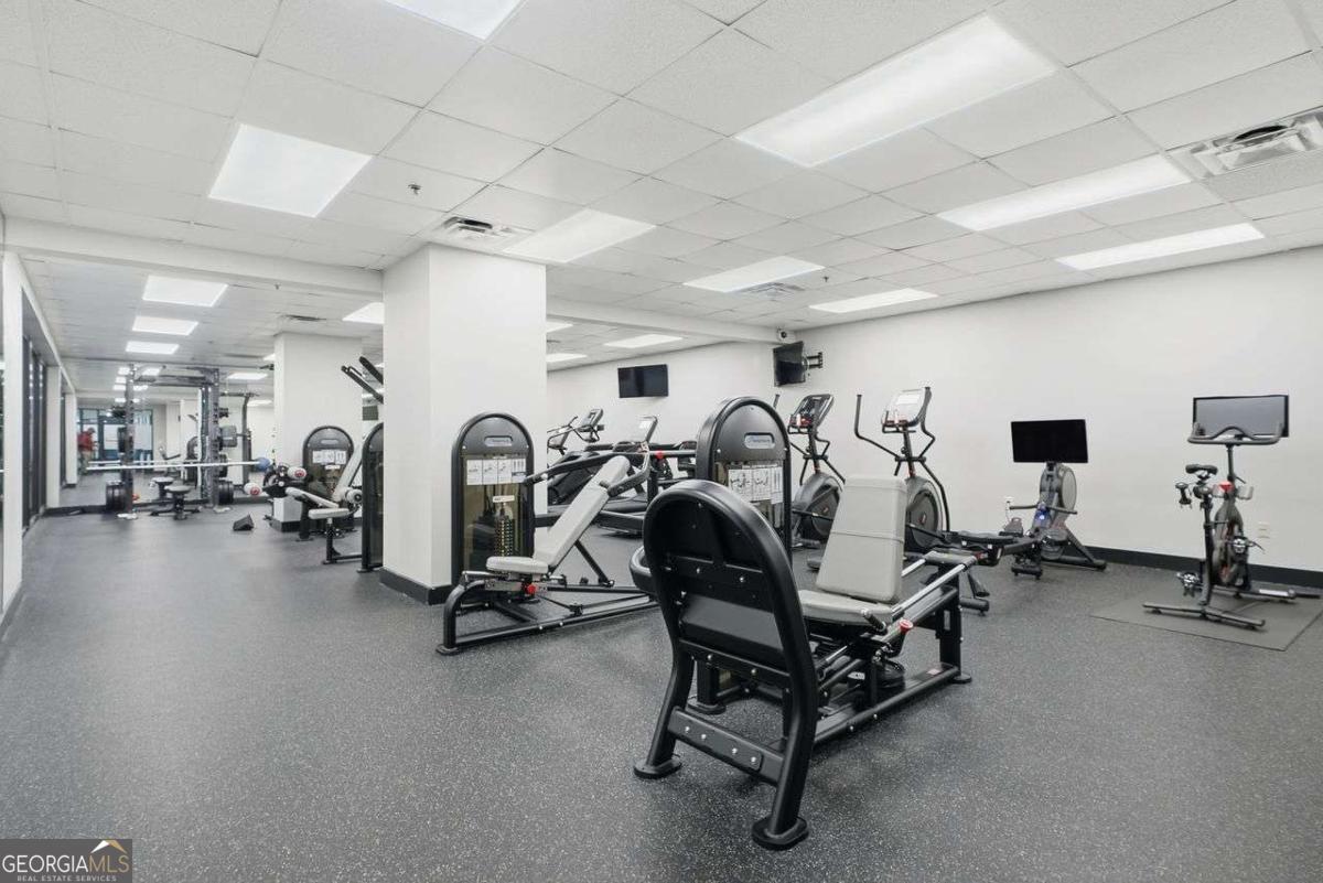 Windsor Over Peachtree - Residential