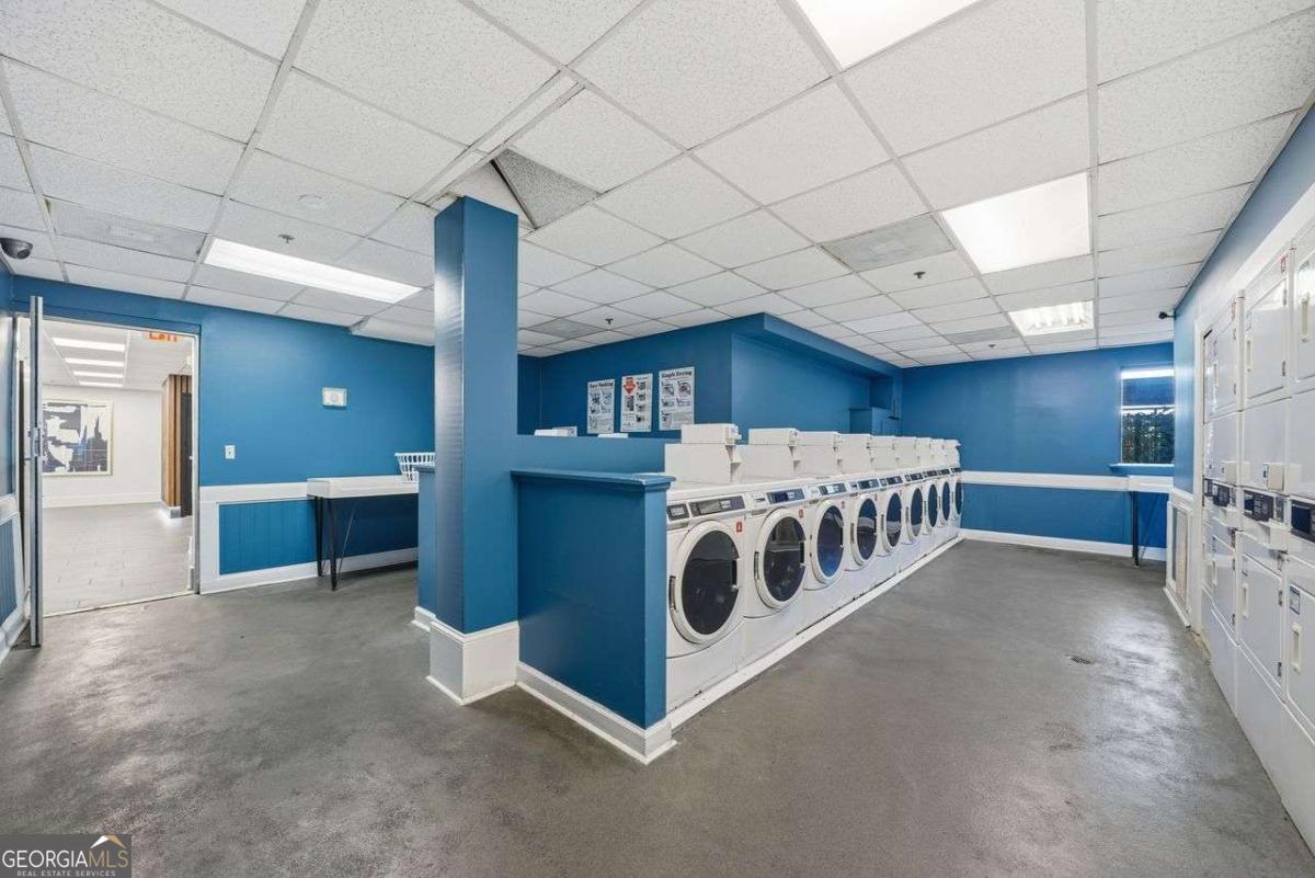 Windsor Over Peachtree - Residential