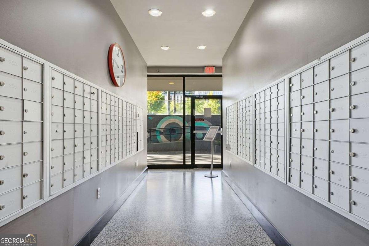 Windsor Over Peachtree - Residential