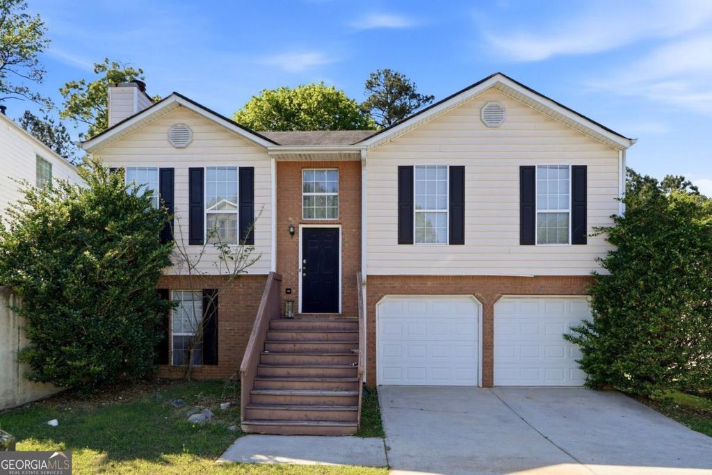 Photo of 1027 Alford Crossing, Lithonia, GA 30058 (MLS # 10741106)