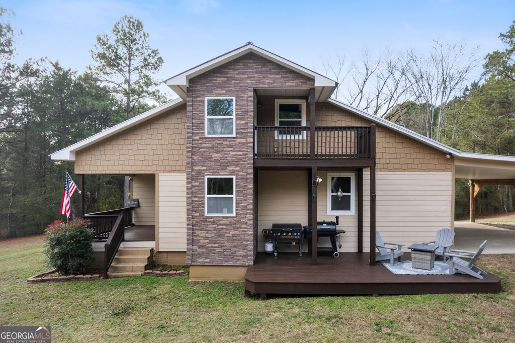 Photo of 1956 Blacks Bluff Road SW, Rome, GA 30161 (MLS # 10669668)