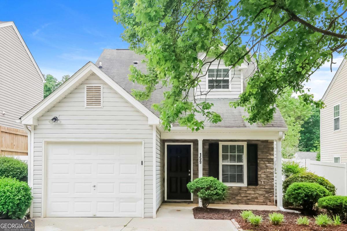 This spacious 3-bedroom, 2.5-bathroom pet-friendly home features 1,468 sq. ft. of comfortable living space. The kitchen comes equipped with a refrigerator, microwave, and range oven. Enjoy the convenience of an attached garage and relax on the porch. Stay cool with ceiling fans and window coverings while the fenced yard provides additional outdoor space. This home also includes a bathtub for your relaxation. Schedule a tour today!