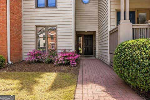 Photo of 507 Garden Court, Atlanta, GA 30328 (MLS # 10813336)