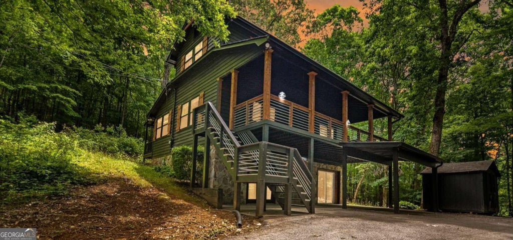 Photo of 136 Fox Run Drive, Blue Ridge, GA 30513 (MLS # 10826598)
