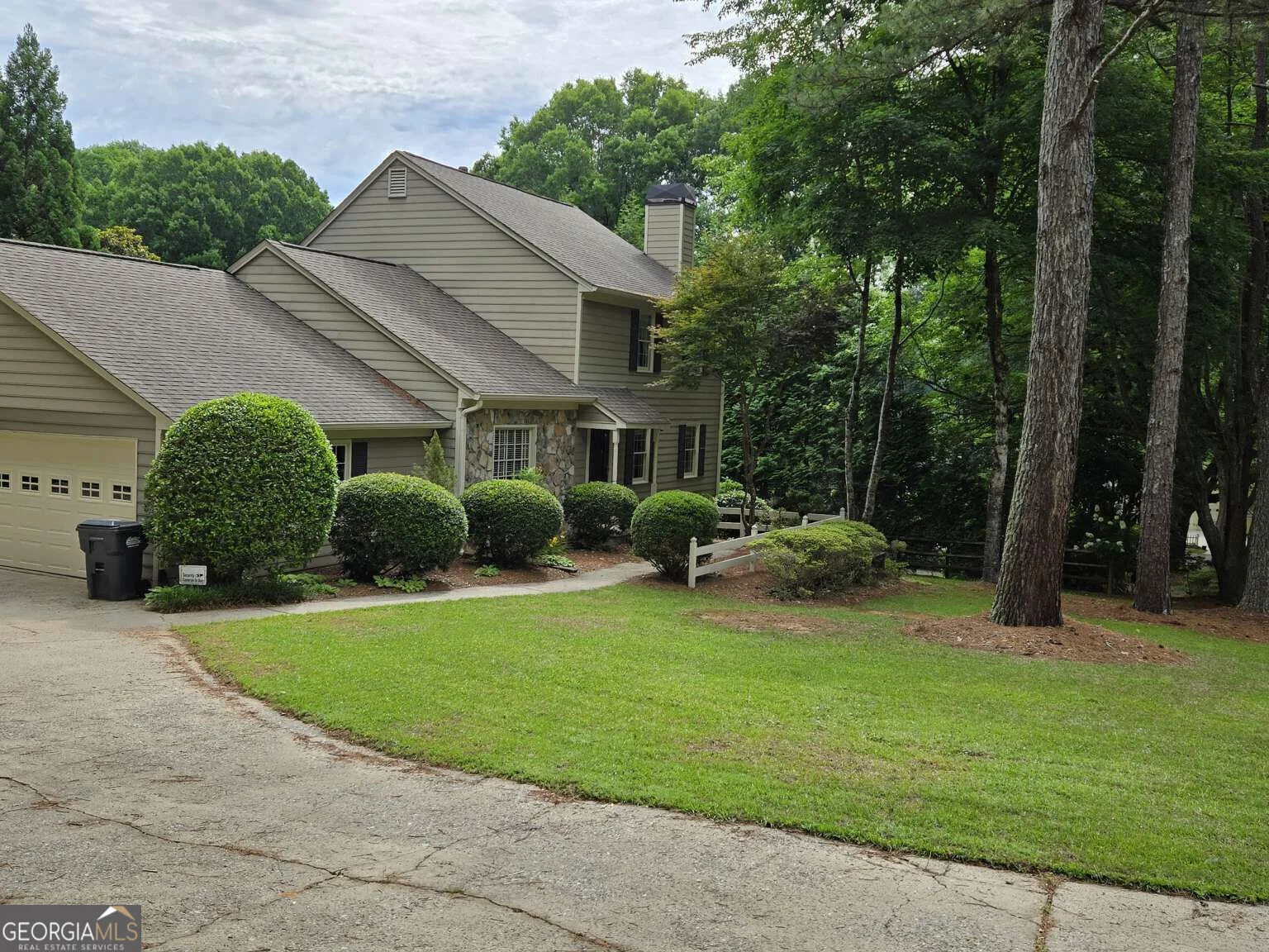 1726 W Point Circle