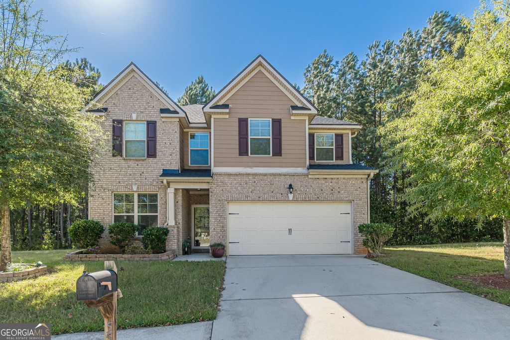 Photo of 550 Offaly Lane, Atlanta, GA 30349 (MLS # 10625806)