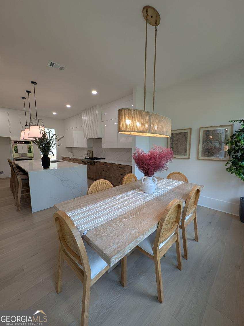 315 Hillcrest View Drive