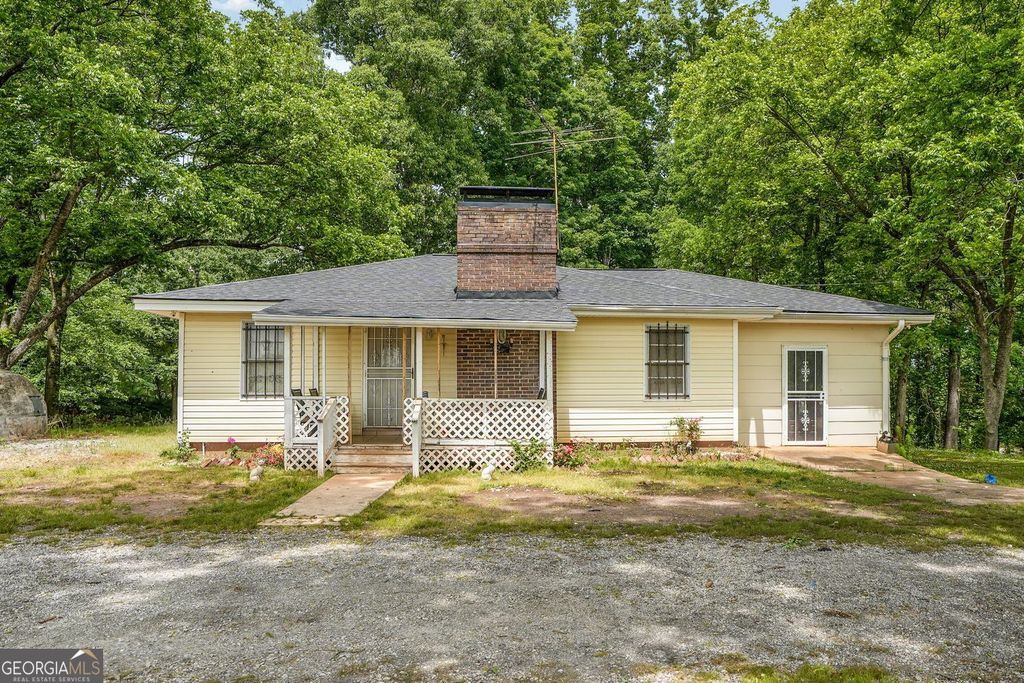 Photo of 3911 Blackstock Road, Talmo, GA 30575 (MLS # 10756366)