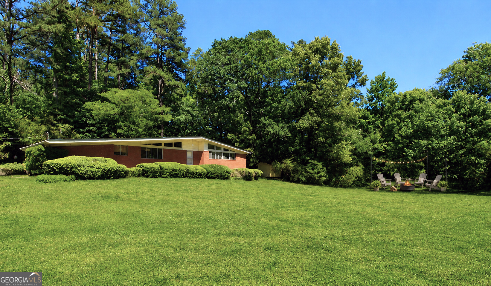 132 Robin Hood RD NE