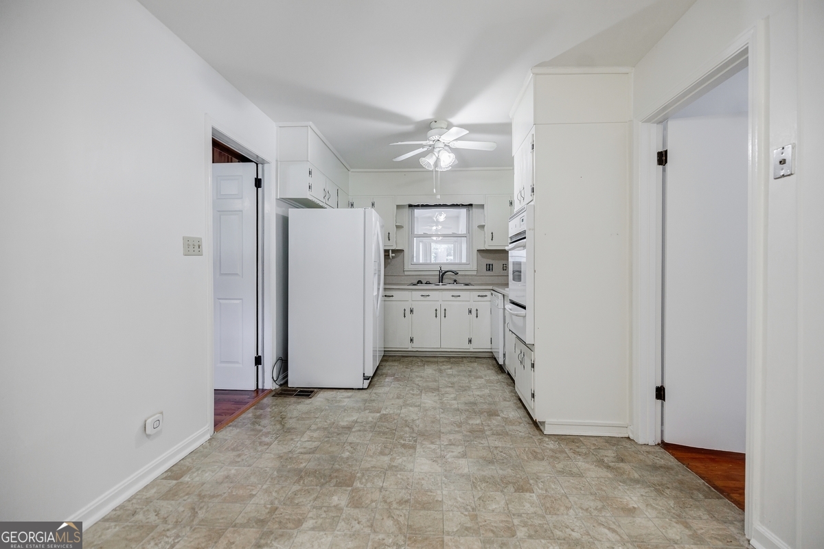3690 Herren DR SW