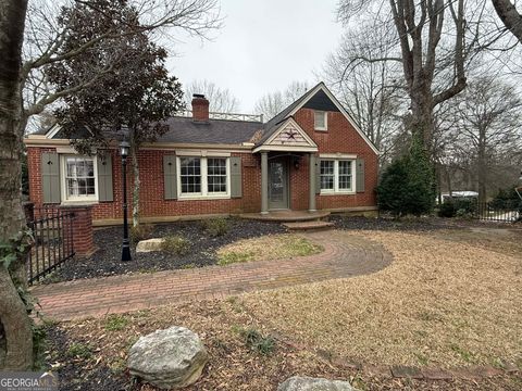 952 Wayside ST NW Cornelia GA 30531