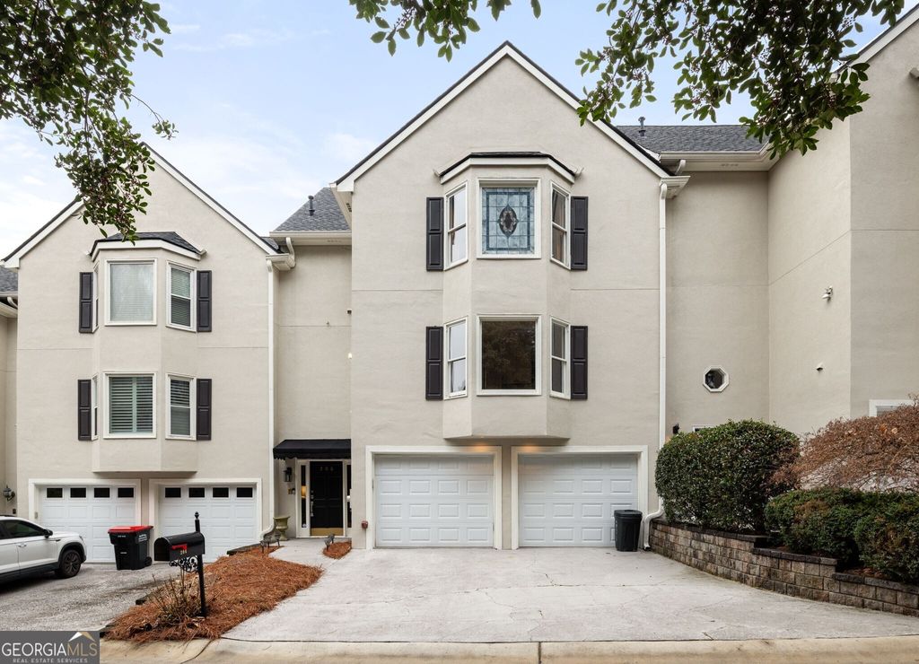Photo of 206 Cameron Place SE, Atlanta, GA 30339 (MLS # 10680555)