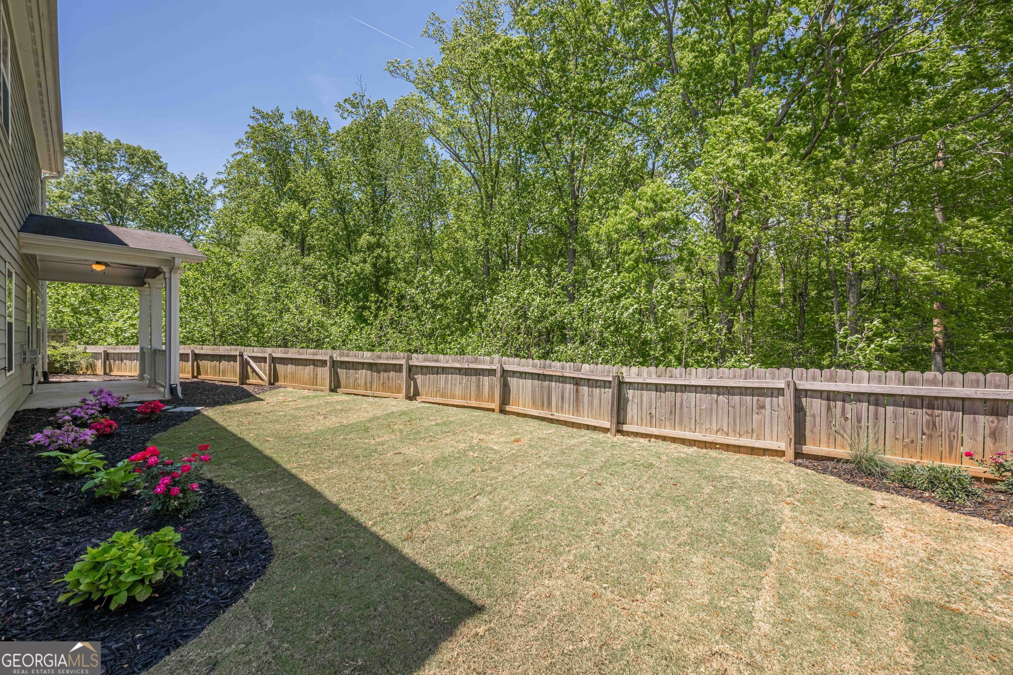 Canton, Georgia 30115, United States, 6 Bedrooms Bedrooms, ,4 BathroomsBathrooms,Residential,Active,117066