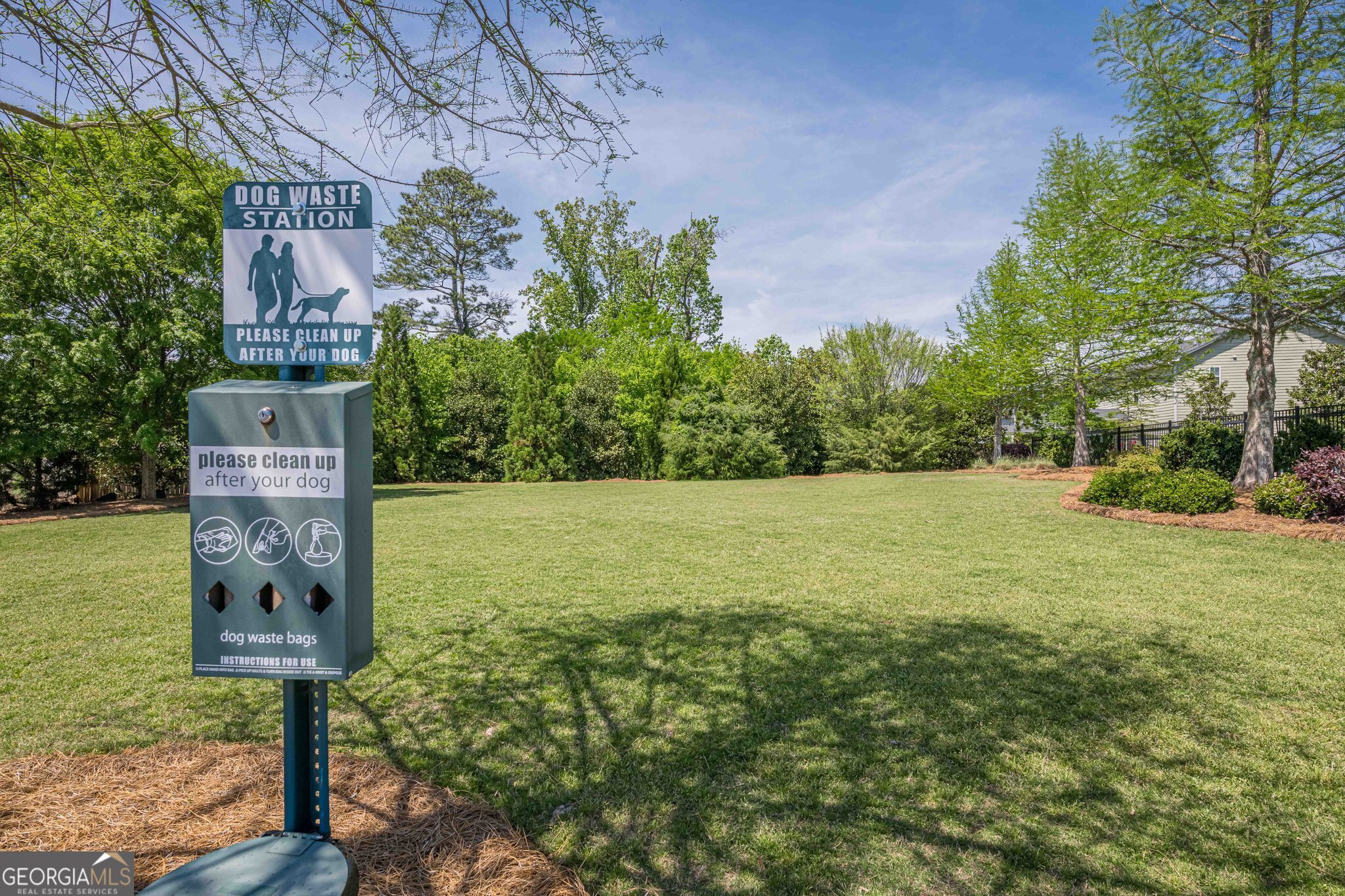 Canton, Georgia 30115, United States, 6 Bedrooms Bedrooms, ,4 BathroomsBathrooms,Residential,Active,117066